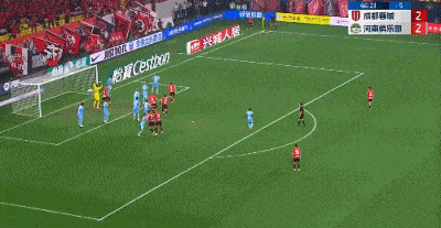 體育博彩：中超：成都4-2近4輪首勝 送河南3連敗 韋世豪建功 成都2手球未判