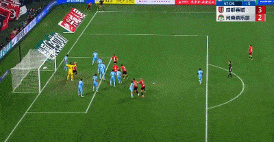 體育博彩：中超：成都4-2近4輪首勝 送河南3連敗 韋世豪建功 成都2手球未判