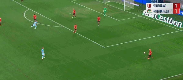 體育博彩：中超：成都4-2近4輪首勝 送河南3連敗 韋世豪建功 成都2手球未判