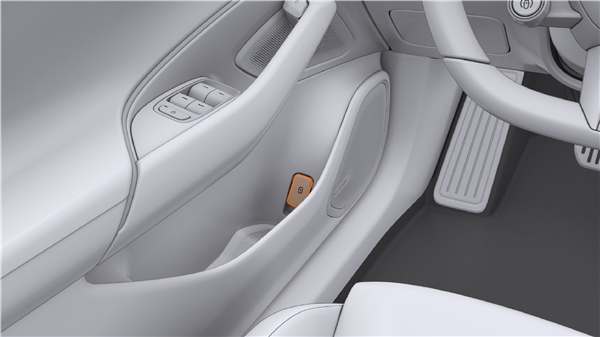 賭波：如遇車輛事故導致車外無法開車門怎麽辦：小米汽車廻應