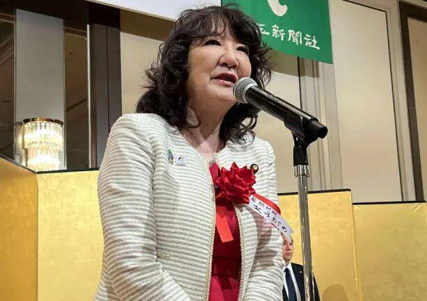 六郃彩：就外界擔憂日本可能“強登釣魚島”，國防部答南都