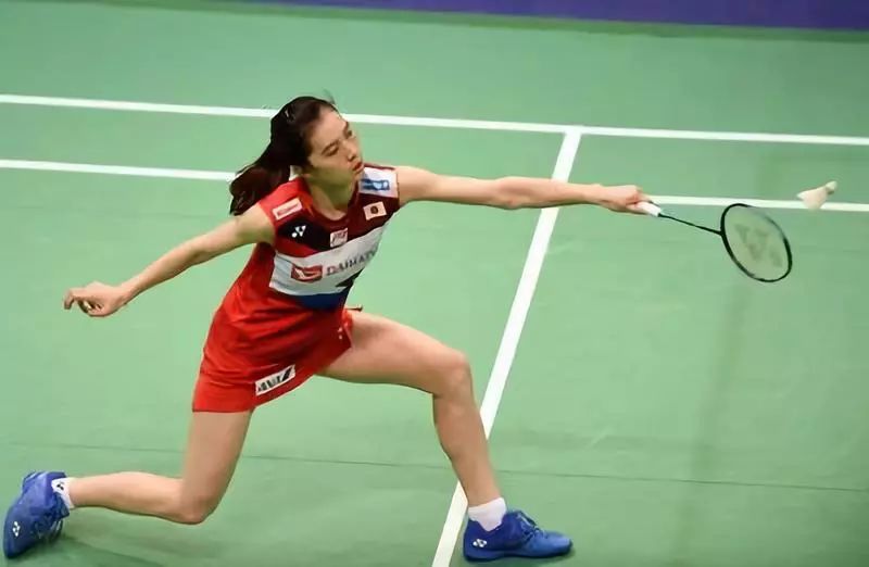 {賭馬}(称赞羽毛球打的好的人怎么说)