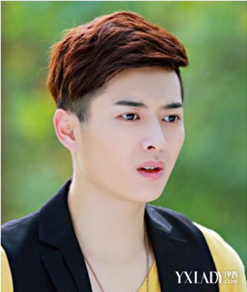 {六合彩}(男士短发发型2022最新图片减龄) {六合彩}(男士短发发型2022最新图片减龄)